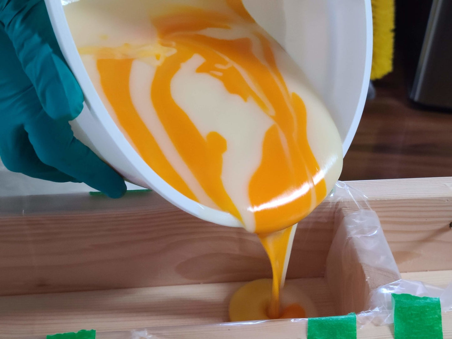 Cold Process Soap Making Workshop - Wixy Soap - Service