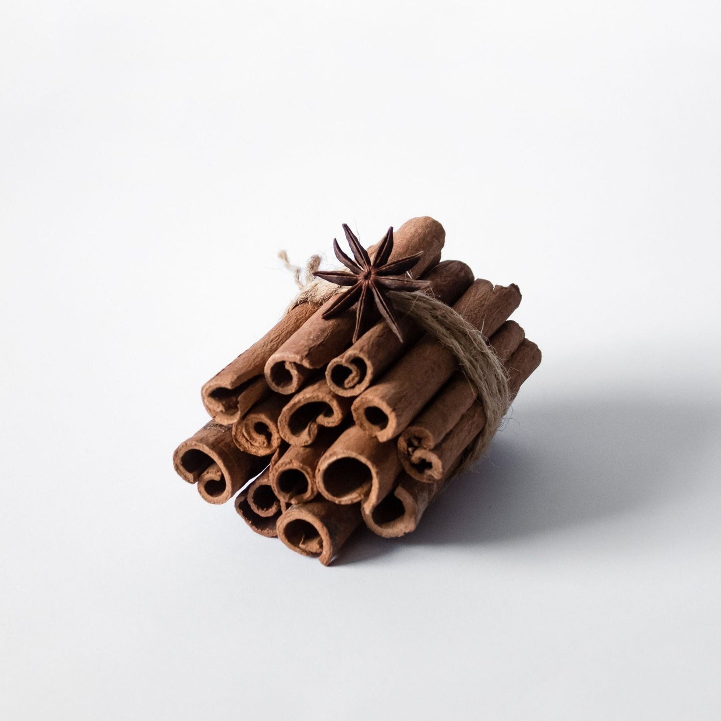 Cinnamon Bark Essential Oil - Wixy Soap - Essential Oil